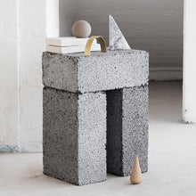 Load image into Gallery viewer, Desk Sculptures