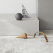 Load image into Gallery viewer, Desk Sculptures