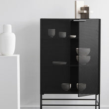 Load image into Gallery viewer, Apothecary Vase - Medium