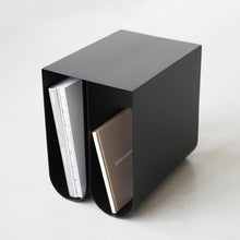 Load image into Gallery viewer, Curved Side Table - Black