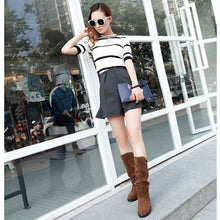 Load image into Gallery viewer, Stylish Flat Flock Winter Boots